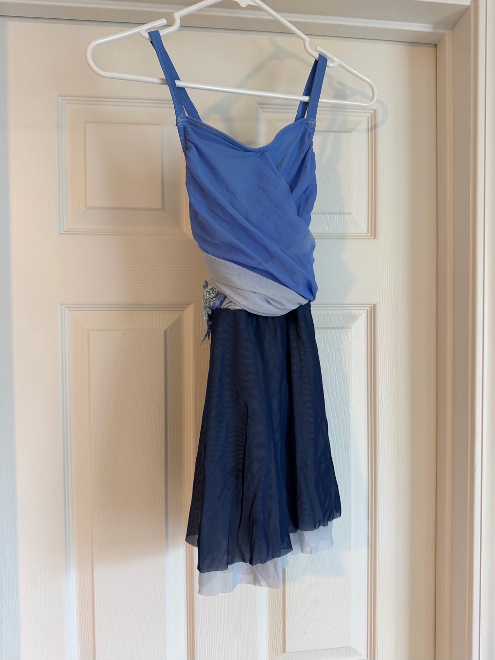 Medium child dance costume Dress